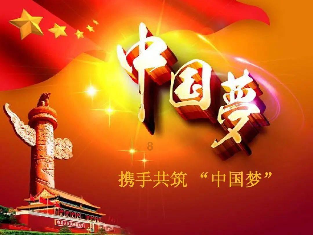 度假的时尚女孩